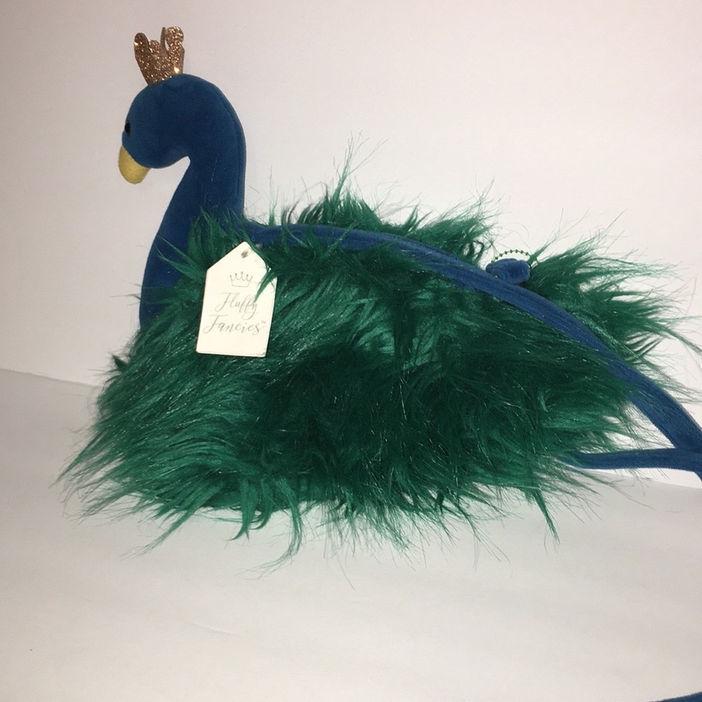 Fluffy fantasies by jelly cat London what a beautiful purse.